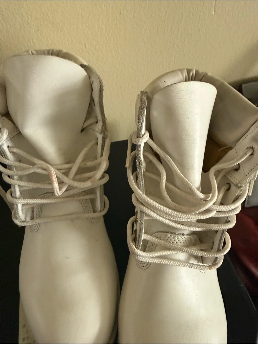 I White Kids Lace-Up Leather Boots